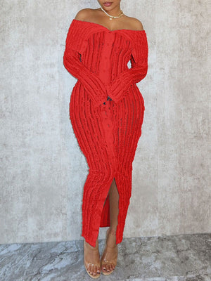 Schulterfreies, gerüschtes Kleid mit Knopfleiste vorne