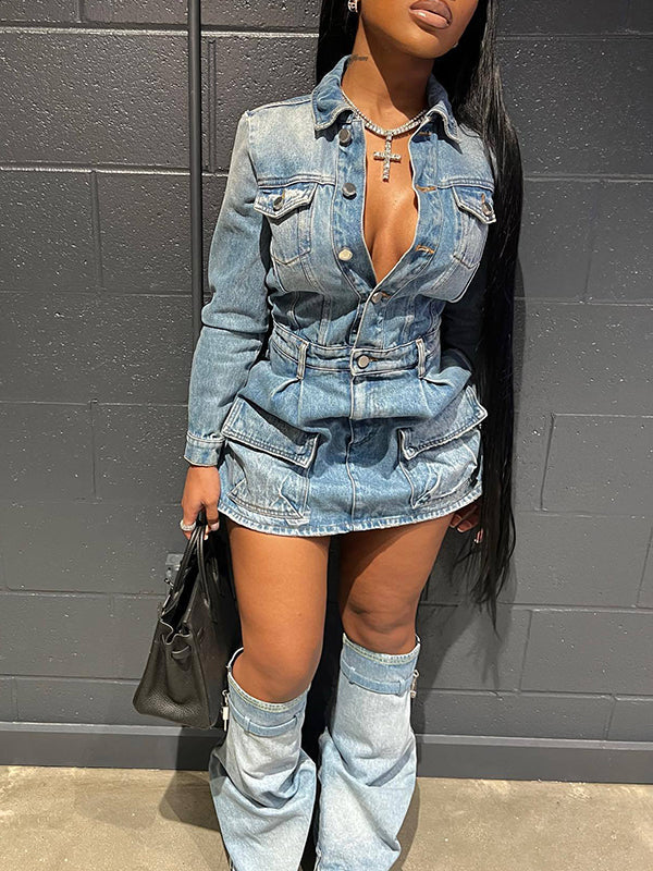 Robe en jean boutonnée sur le devant