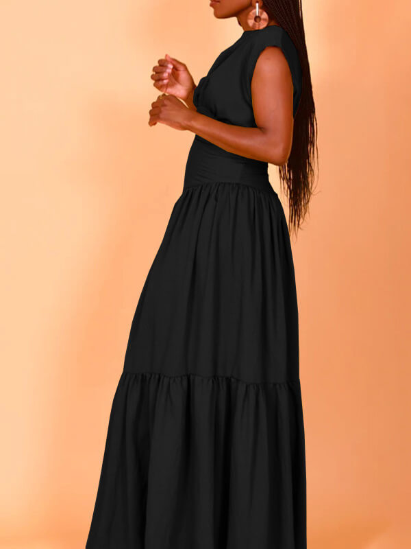 Einfarbiges ärmelloses Rüschenkleid