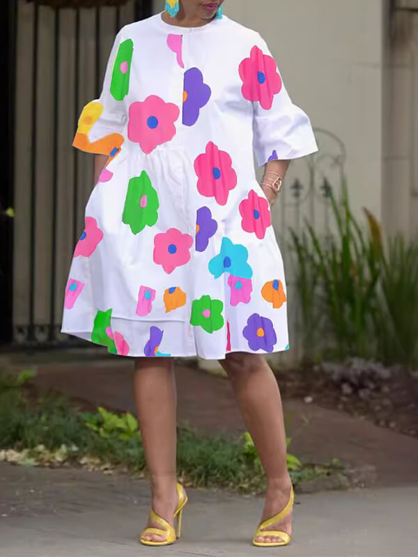 Robe boutonnée à fleurs sur le devant