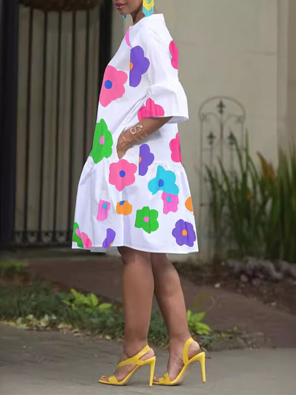 Robe boutonnée à fleurs sur le devant