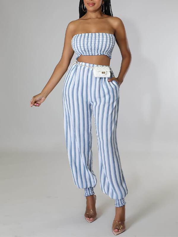 Ensemble haut bandeau et pantalon à rayures