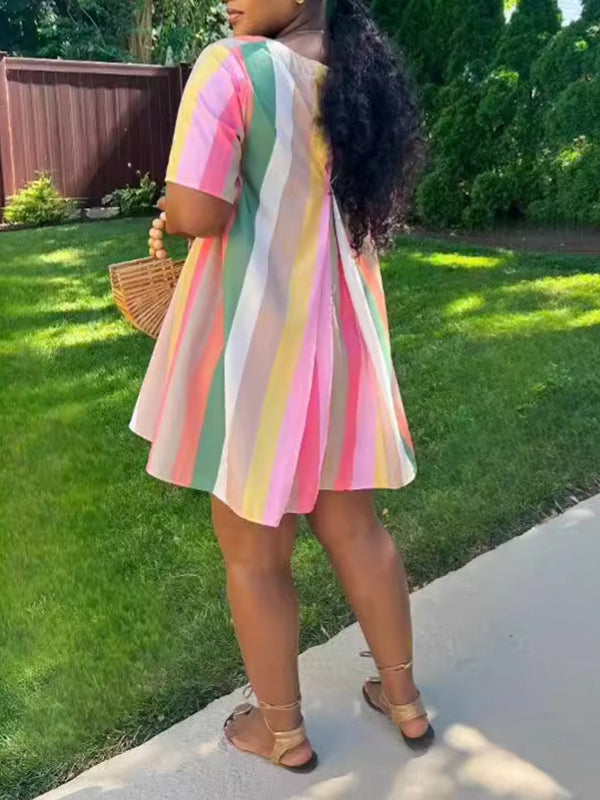 Robe à rayures multicolores