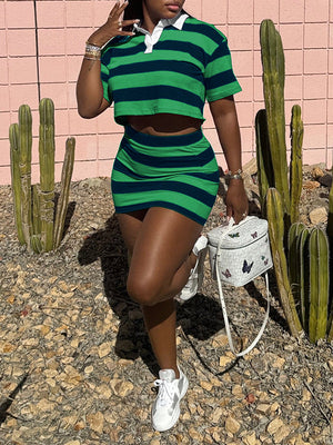 Indiebeautie – Gestreiftes Poloshirt und Rock-Set