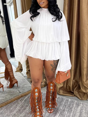Set aus gerüschtem Oberteil und Shorts mit Glockenärmeln