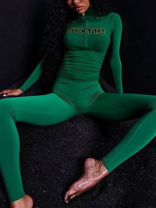 Set aus Oberteil und Hose mit Reißverschluss und Logo