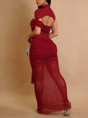 Transparentes Maxikleid mit einfarbigem Cutout