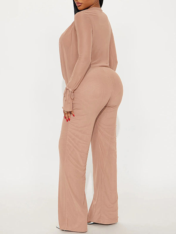 Set aus transparentem Oberteil und Hose mit tiefem Ausschnitt