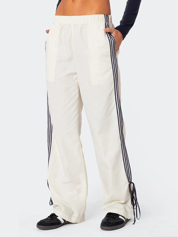 Hose mit Seitenstreifen