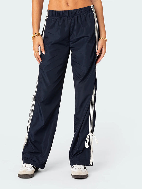 Hose mit Seitenstreifen