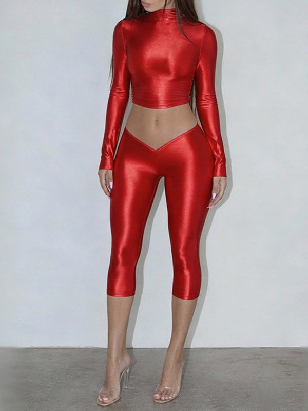Metallic Mock-Neck Crop Top & Capri Pants Set