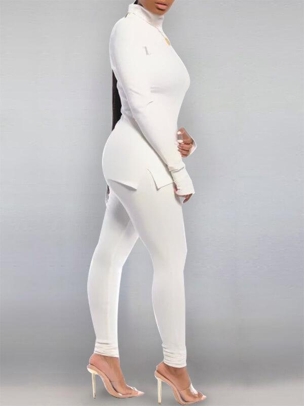Ensemble haut à col roulé et pantalon uni