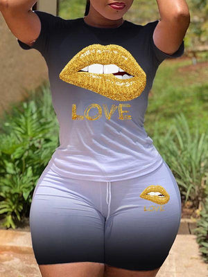 Set aus T-Shirt und Bikershorts mit Lippenprint – Ausverkauf