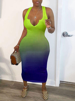 Kleid mit V-Ausschnitt und Farbverlauf