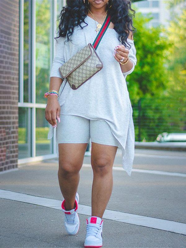 Set aus asymmetrischem Top und Bikershorts – Ausverkauf