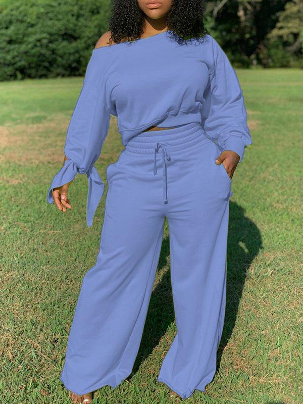 Set aus Sweatshirt und Hose mit weitem Bein in Uni