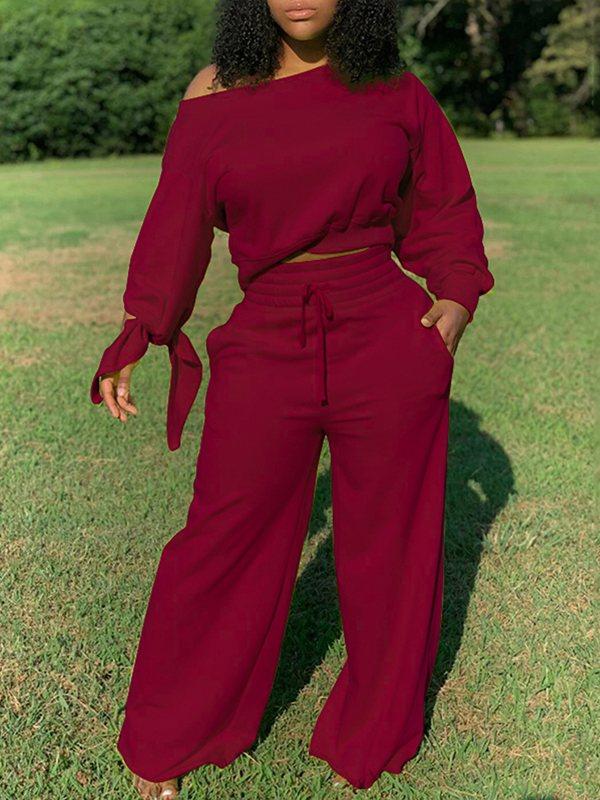 Set aus Sweatshirt und Hose mit weitem Bein in Uni