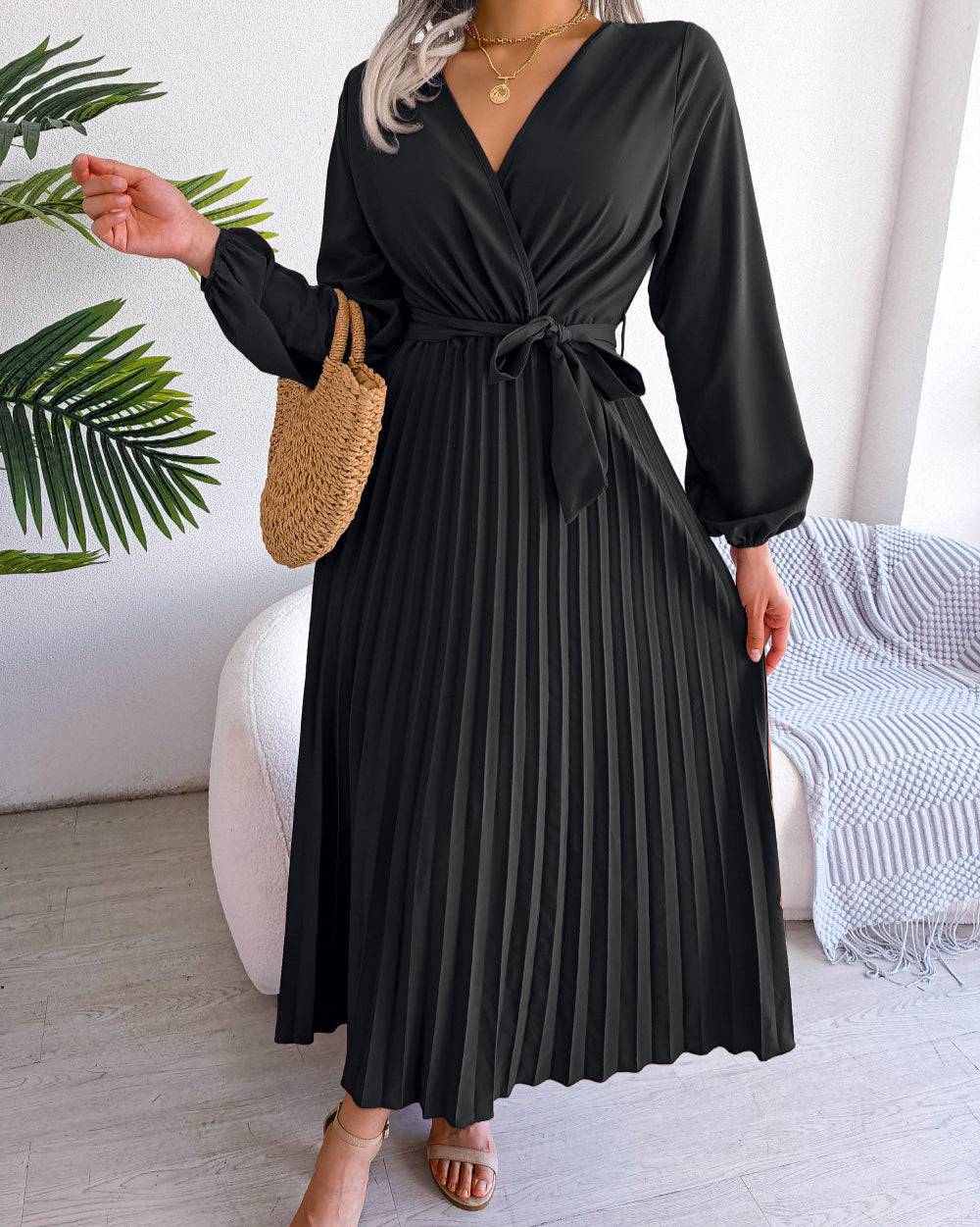 Deep V-Neck Pleated Dress Black