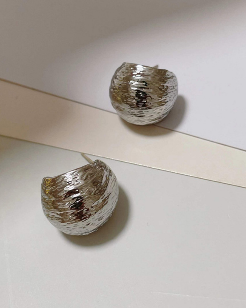 Silver needle C-shaped metal earrings Silver