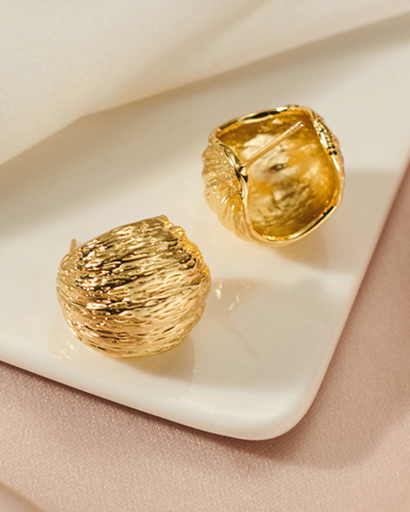 Silver needle C-shaped metal earrings Gold