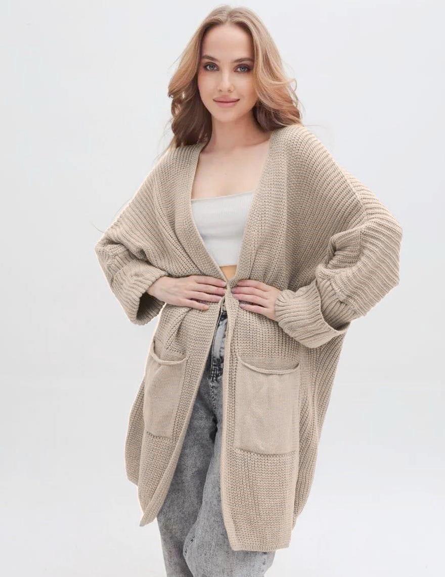 Oversized Loose-Fitting Knit Cardigan
