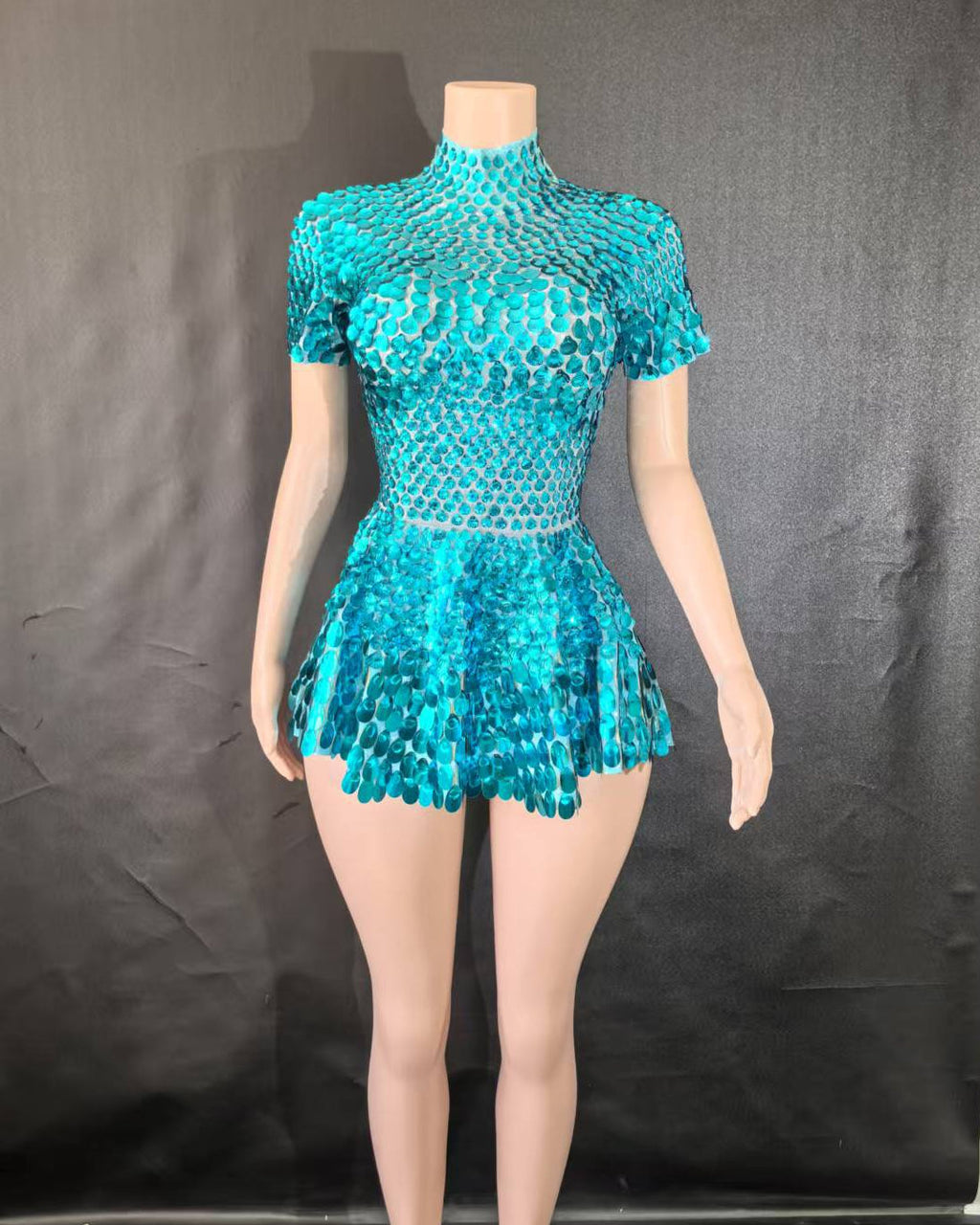 THE DRESS OF DREAMS
