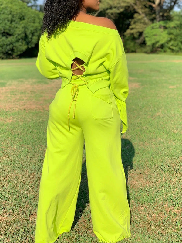 Set aus Sweatshirt mit Schnürung und Hose mit weitem Bein