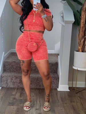 Indiebeautie – Set aus bedrucktem T-Shirt und Bikershorts