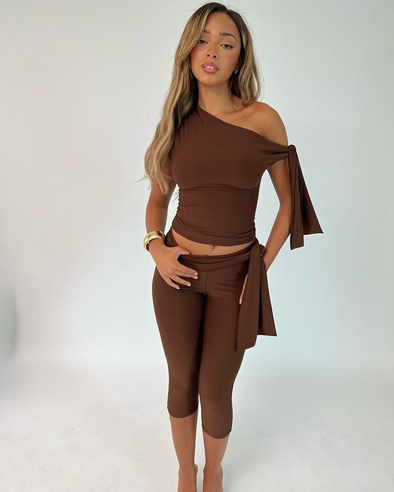 The Simplicity Set Brown