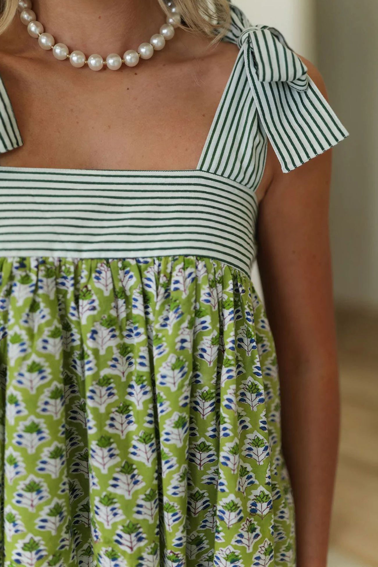 Vintage Strappy Floral Print Mini Dress