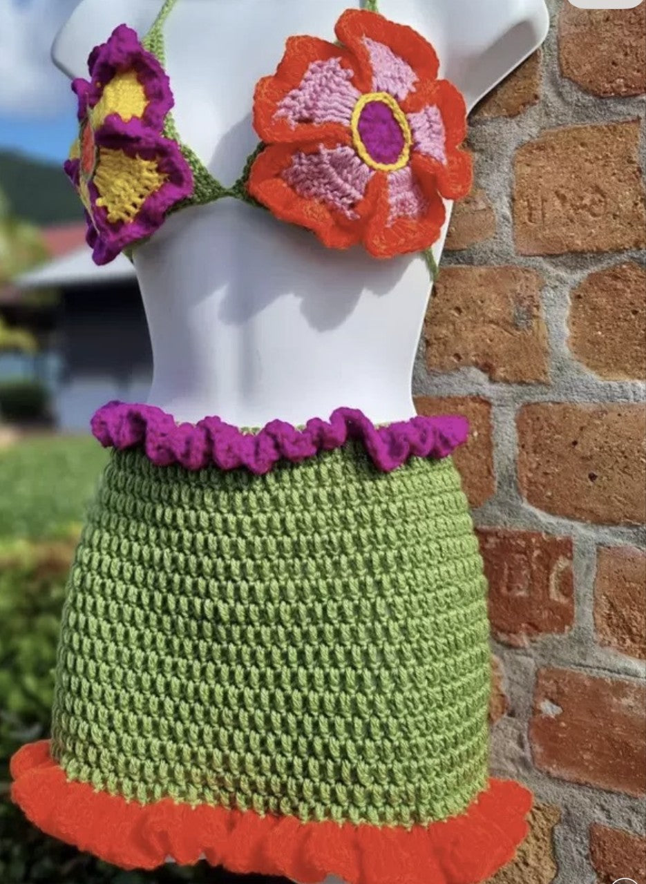 Knitted Bikini Ruffle-Edge Swimsuit Two-Piece Set for Beachwear