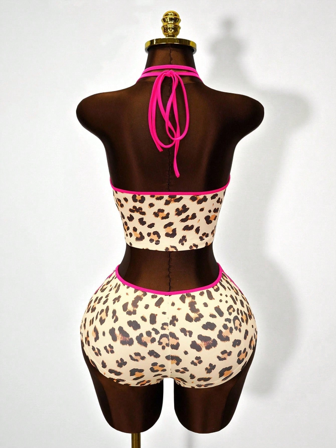 Leopard Print V-Neck Spaghetti Strap Top & Shorts Set for Casual Wear