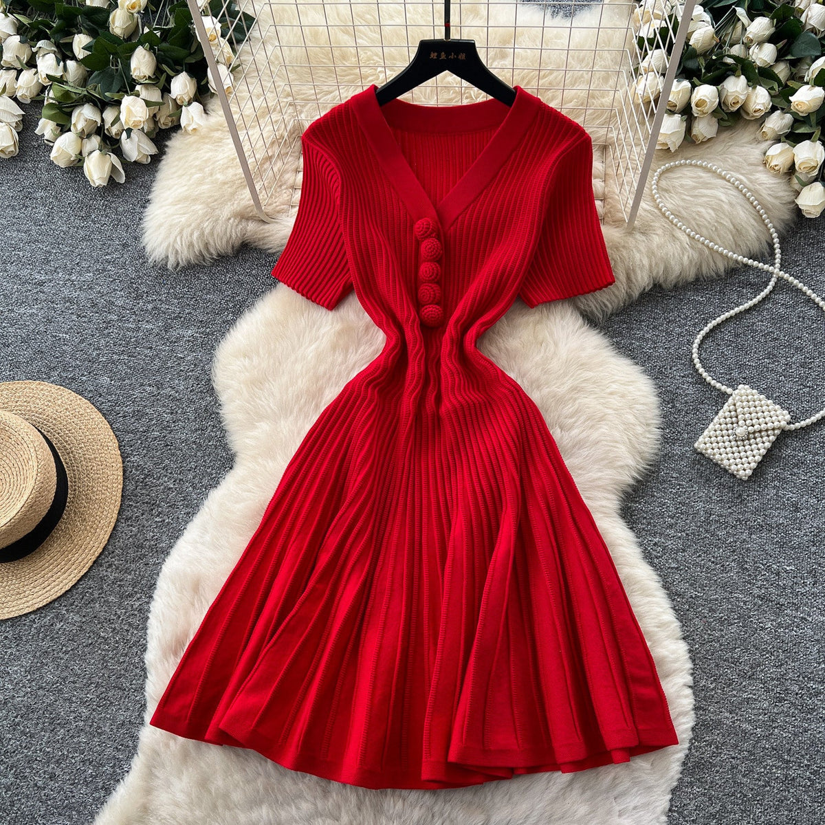V-Neck Short Sleeve Knitted Dress for Casual Wear