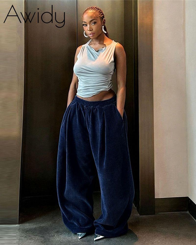 janka Wide Leg Sweatpants